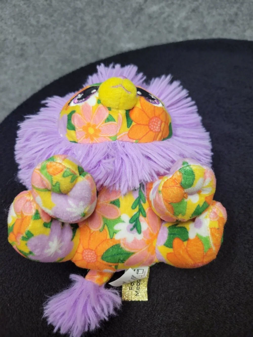 Gund Plushes Farah Meadows lion  good condition